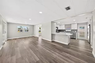 1114 Elkhart Cir, Tavares, FL 32778 - Photo 15