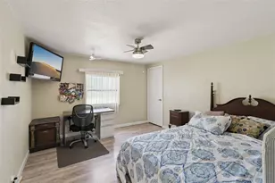 2051 Trail Cut Rd, Polk City, FL 33868 - Photo 15