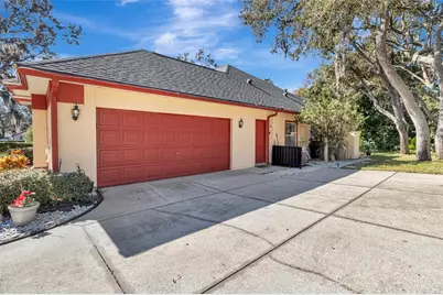 33025 Lake Bend Circle, Leesburg, FL 34788 - Photo 9