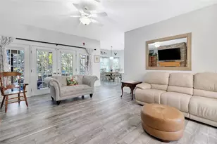 33025 Lake Bend Cir, Leesburg, FL 34788 - Photo 11