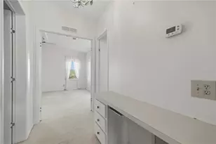 725 Camelia Ct, Lady Lake, FL 32159 - Photo 7