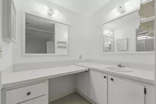 725 Camelia Ct, Lady Lake, FL 32159 - Photo 11