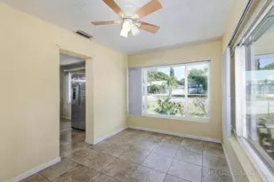 903 Virginia Ave, Tavares, FL 32778 - Photo 33