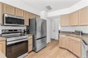 25440 Crestwater Dr, Leesburg, FL 34748 - Photo 13