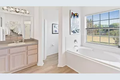 25440 Crestwater Drive, Leesburg, FL 34748 - Photo 23