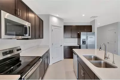 221 Aquamarine Lane, Kissimmee, FL 34758 - Photo 9