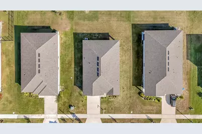 221 Aquamarine Lane, Kissimmee, FL 34758 - Photo 33