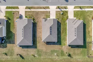 221 Aquamarine Ln, Kissimmee, FL 34758 - Photo 35