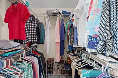 2864 Manor Downs, The Villages, FL 32162 - Photo 23