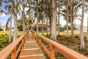 30321 Island Club Dr, Tavares, FL 32778 - Photo 47