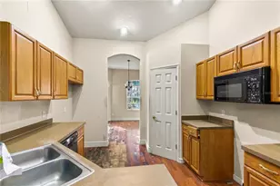 1118 Crown Isle Cir, Apopka, FL 32712 - Photo 9