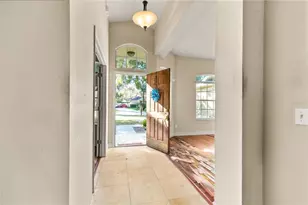 1118 Crown Isle Cir, Apopka, FL 32712 - Photo 3