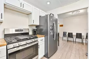 995 Emerald Dr, Mount Dora, FL 32757 - Photo 3