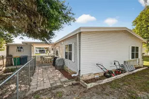 3224 Manatee Rd, Tavares, FL 32778 - Photo 25