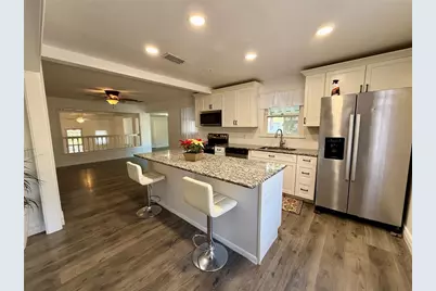 708 Mission Drive, Wildwood, FL 34785 - Photo 13