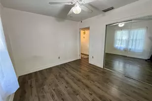 708 Mission Dr, Wildwood, FL 34785 - Photo 35