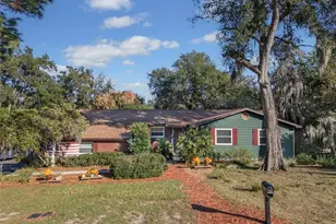 1438 Crestview Dr, Mount Dora, FL 32757 - Photo 3