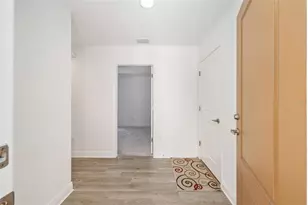 1661 Sara St, The Villages, FL 34762 - Photo 5