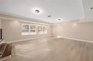 206 N Truett St, Leesburg, FL 34748 - Photo 17