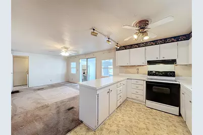 13338 Orange Blossom Street, Astatula, FL 34705 - Photo 11