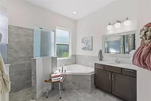 5090 Greens Dr, Lady Lake, FL 32159 - Photo 23