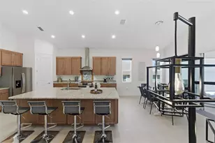 5090 Greens Dr, Lady Lake, FL 32159 - Photo 13