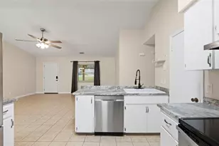 43 Lake Jackson Dr, Mascotte, FL 34753 - Photo 13