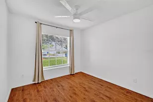 145 Lake Catherine Cir, Groveland, FL 34736 - Photo 21