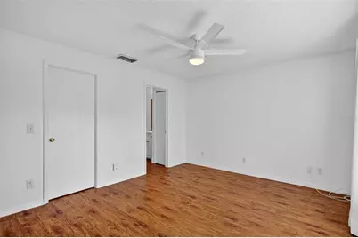 145 Lake Catherine Cir, Groveland, FL 34736 - Photo 15