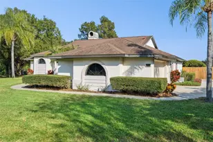 26820 Bloomfield Ave, Yalaha, FL 34797 - Photo 9