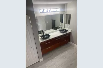 2234 Lake Pointe Circle, Leesburg, FL 34748 - Photo 17