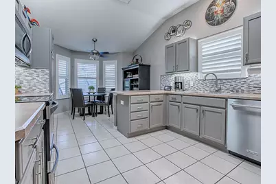 9238 SE 171st Cooper Loop, The Villages, FL 32162 - Photo 15