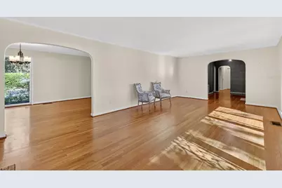 9345 Silver Lake Drive, Leesburg, FL 34788 - Photo 11