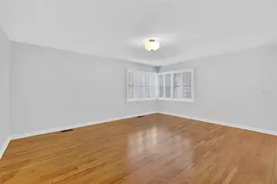 9345 Silver Lake Dr, Leesburg, FL 34788 - Photo 19