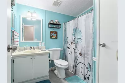 1727 Hilton Head Boulevard, Lady Lake, FL 32159 - Photo 23