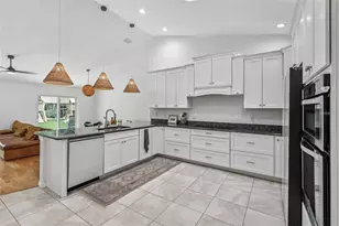 33943 E Lake Joanna Dr, Eustis, FL 32736 - Photo 25