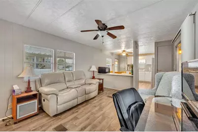 11 Hawaiian Way, Leesburg, FL 34788 - Photo 9