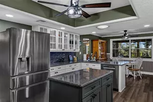 38922 Ella Dr, Lady Lake, FL 32159 - Photo 13