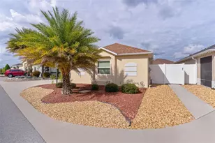 9179 SE 167th Ford St, The Villages, FL 32162 - Photo 3