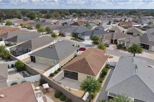 9179 SE 167th Ford St, The Villages, FL 32162 - Photo 43