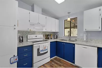 1717 Palm Aire Drive, Lady Lake, FL 32159 - Photo 9