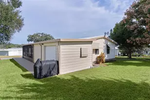 1717 Palm Aire Dr, Lady Lake, FL 32159 - Photo 29