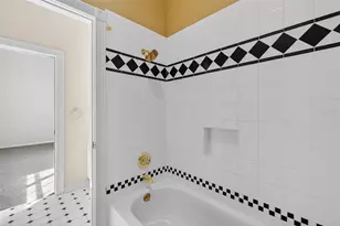 1741 Edgewater Dr, Mount Dora, FL 32757 - Photo 35