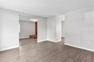 500 College Ave, Fruitland Park, FL 34731 - Photo 5