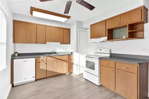 500 College Ave, Fruitland Park, FL 34731 - Photo 13