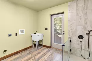 37590 Rolling Acres Rd, Lady Lake, FL 32159 - Photo 23