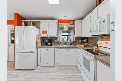 928 Oleander Street, The Villages, FL 32159 - Photo 15