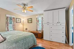 928 Oleander St, The Villages, FL 32159 - Photo 17