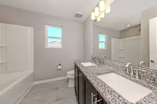 2160 Weaver Bird Ln, Venice, FL 34292 - Photo 27