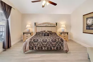 15434 Markham Dr, Clermont, FL 34714 - Photo 3